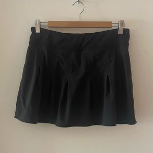 Athleta tennis skirt black size medium